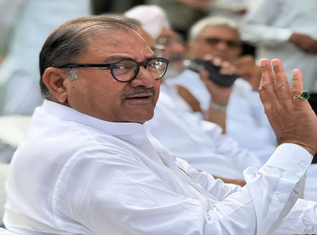 भाजपा सरकार पर जमकर बरसे अभय चौटाला, बोले - भ्रष्टाचार सरकार की रग-रग में फैल चुका