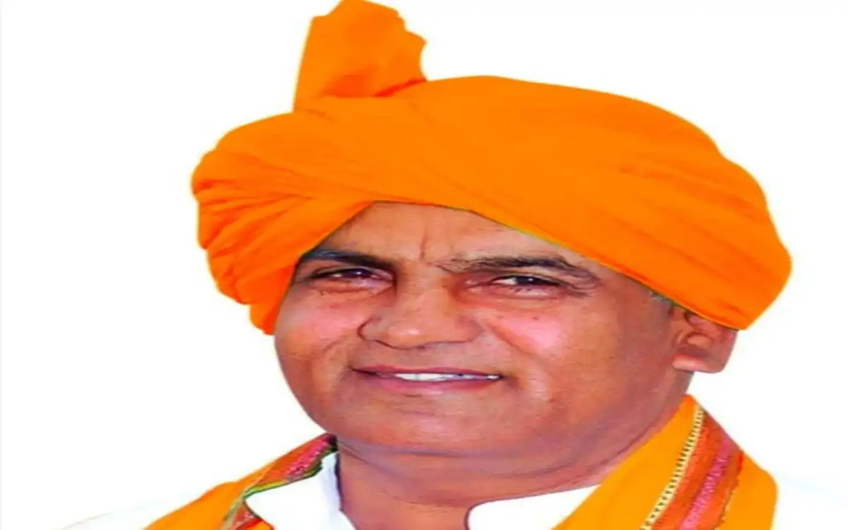 साइबर ठगों के निशाने पर वीआईपी, पूर्व विधायक का व्हाट्सएप हैक, 90 मिनट में 26 हजार लोगों को मैसेज भेज मांगे पैसे