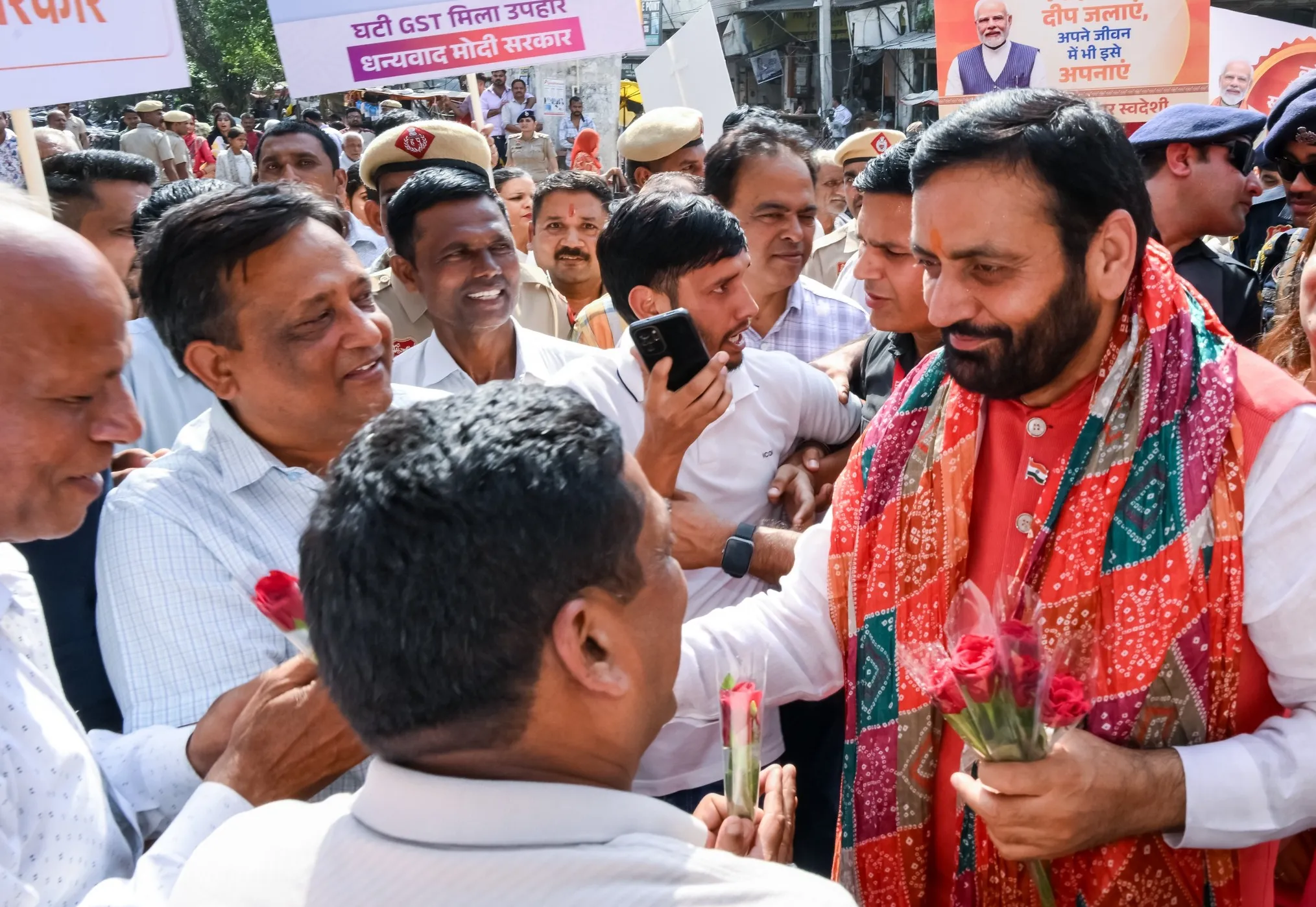 जीएसटी रिफॉर्म पर सीएम सैनी ने आम दुकानदारों और व्यापारियों से की बातचीत, जानें क्या बोले सीएम