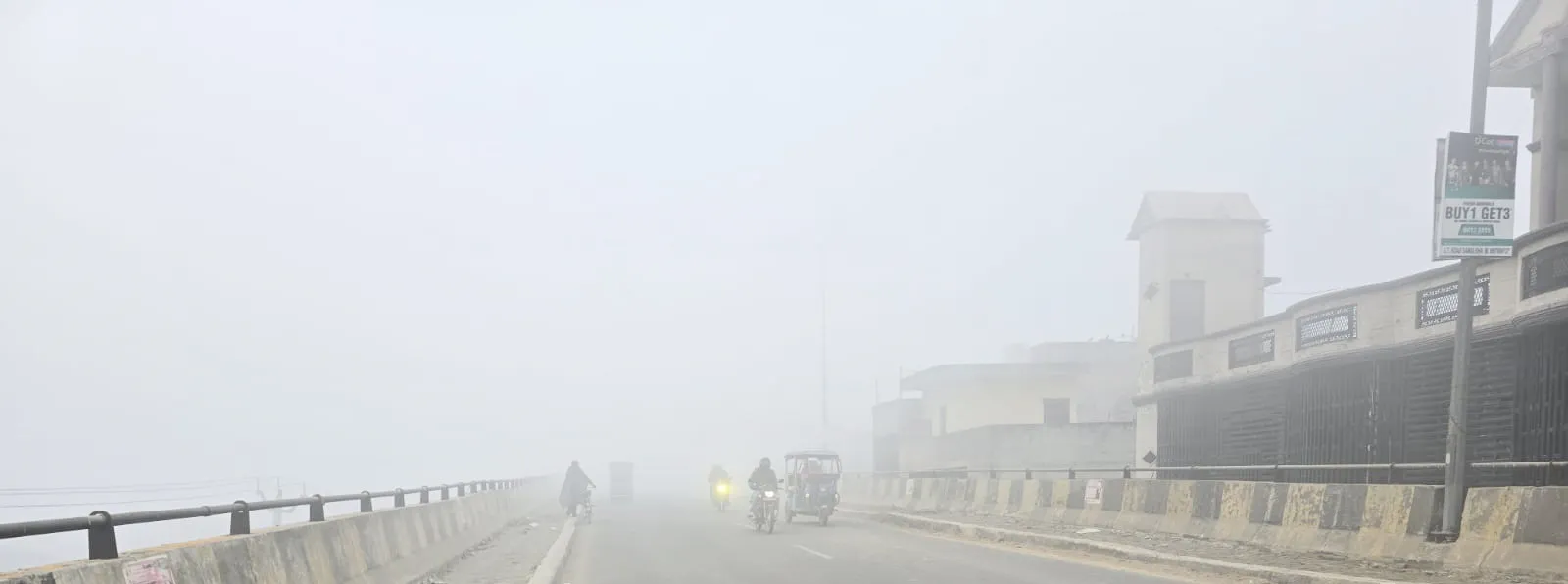 ठंड, कोहरे और प्रदूषण से जूझ रहा उत्तर-मध्य भारत, पश्चिमी विक्षोभ के चलते देश के बड़े भू-भाग में और बदलने वाला है मौसम