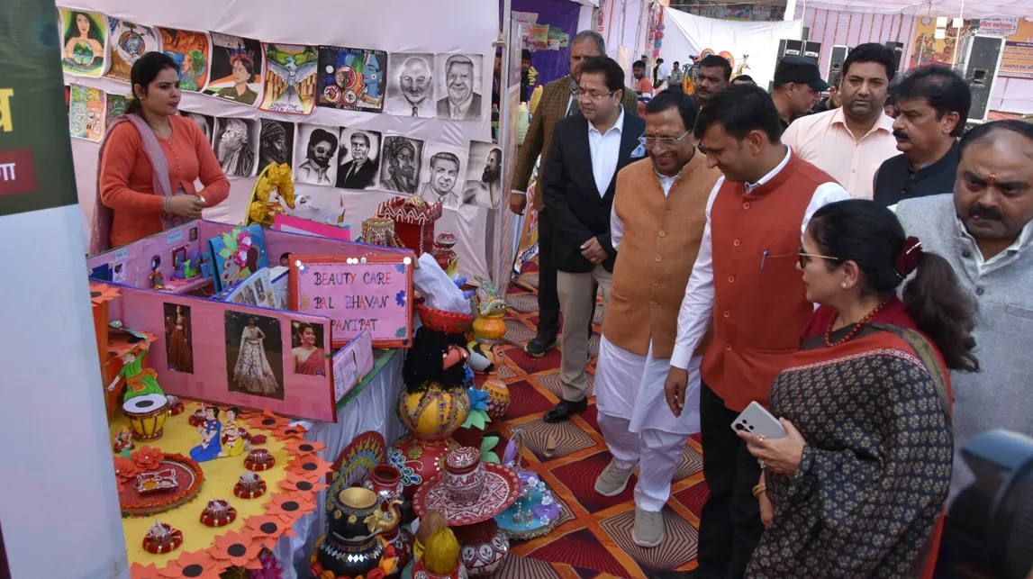 गीता महोत्सव प्रदर्शनी में उमड़ा जनसैलाब, हर स्टाल पर दिखा नवाचार और संस्कृति का संगम