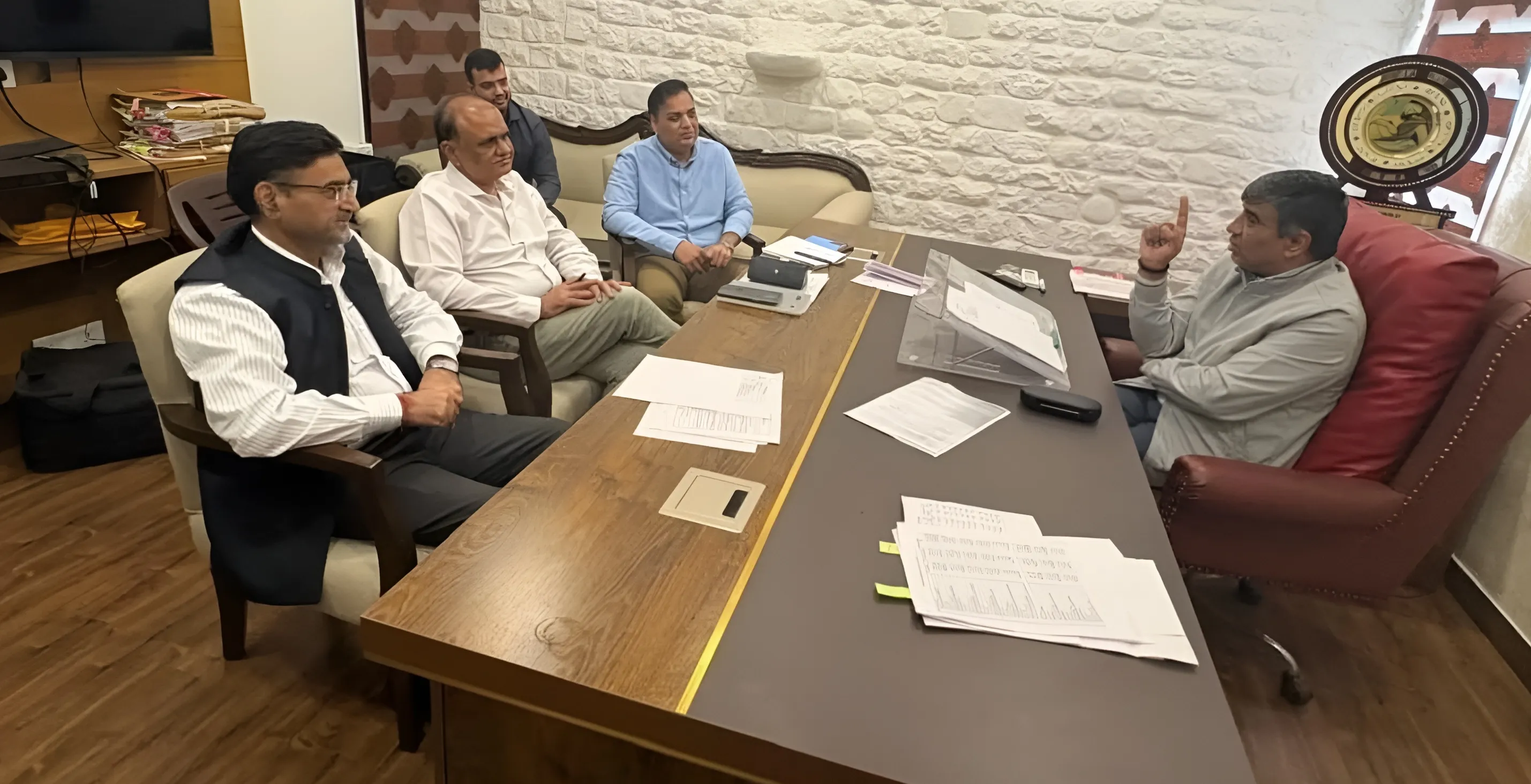 शिक्षक व सरकार मिलकर हरियाणा की शिक्षा व्यवस्था को देश में एक 'आदर्श' उदाहरण बनाएंगे : ढांडा