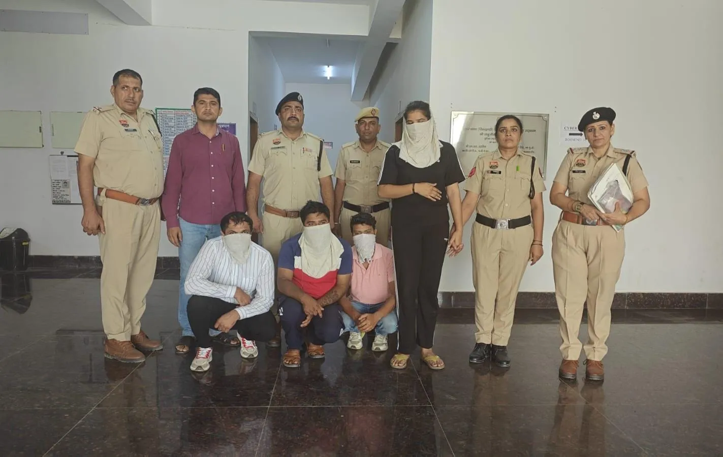 महिला से सामूहिक दुष्कर्म मामले में महिला यूट्यूबर सहित चार आरोपी गिरफ्तार