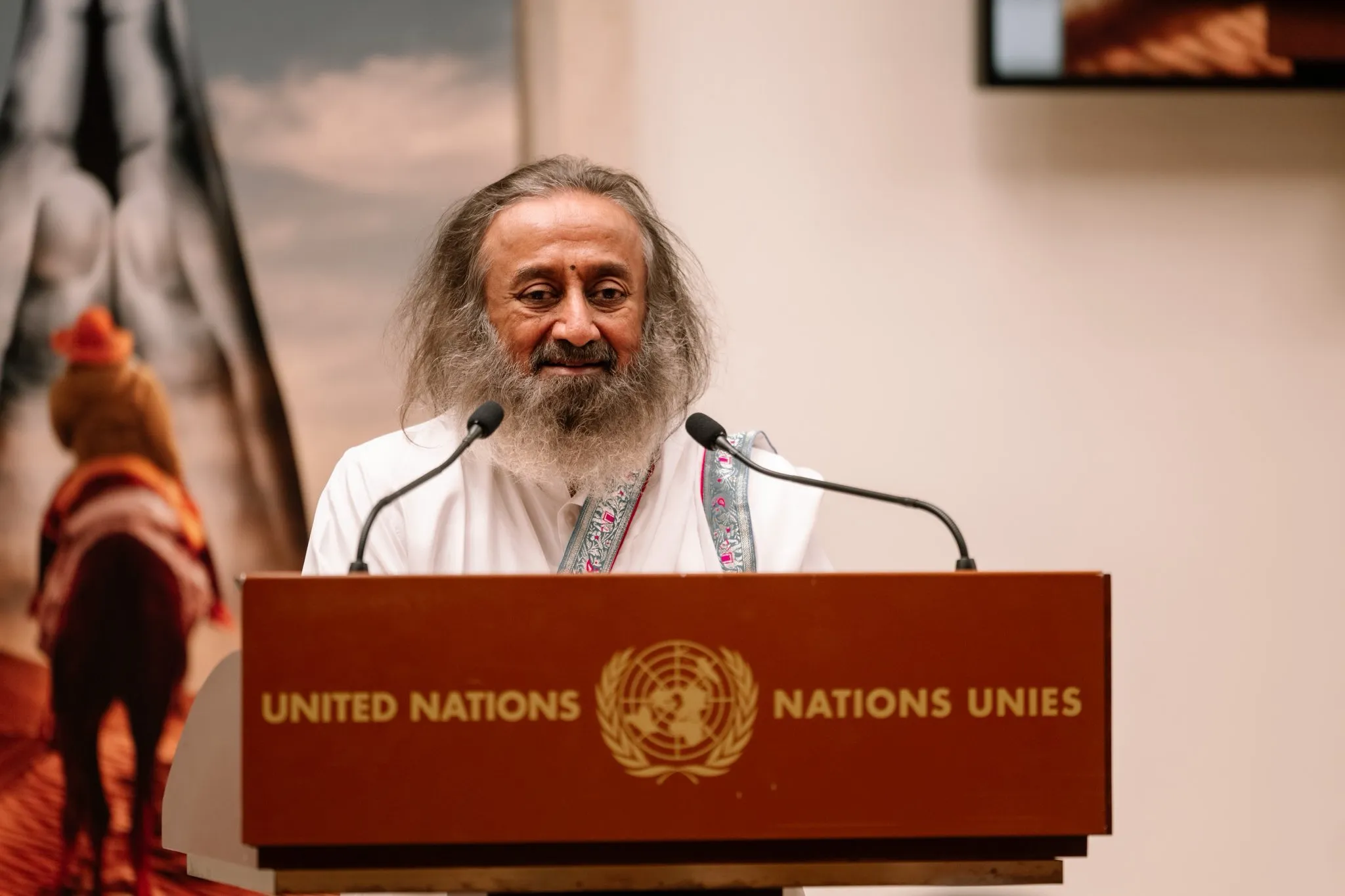 जिनेवा में 'विश्व शांति के लिए ध्यान' विषय पर श्री श्री रविशंकर का विशेष संबोधन, ध्यान को अपनाने का आह्वान