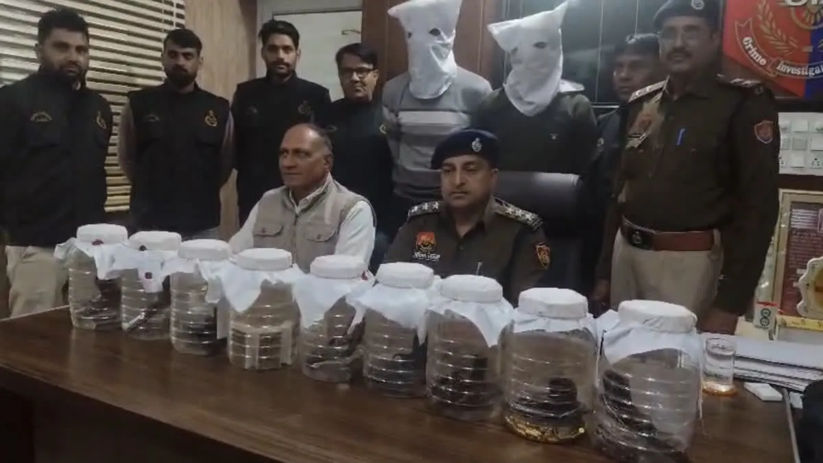 ईमानदार पुलिसकर्मी के बेटे ने पकड़ी अपराध की राह, पिता के एक्सीडेंट का बदला लेने के लिए 20 साल से कर रहा था गैंग तैयार