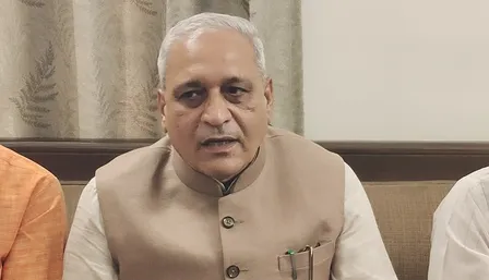अभय चौटाला को रणबीर गंगवा की नसीहत- ‘भाषा पर संयम रखें’, हुड्डा के कर्ज वाले बयान पर भी कांग्रेस को घेरा