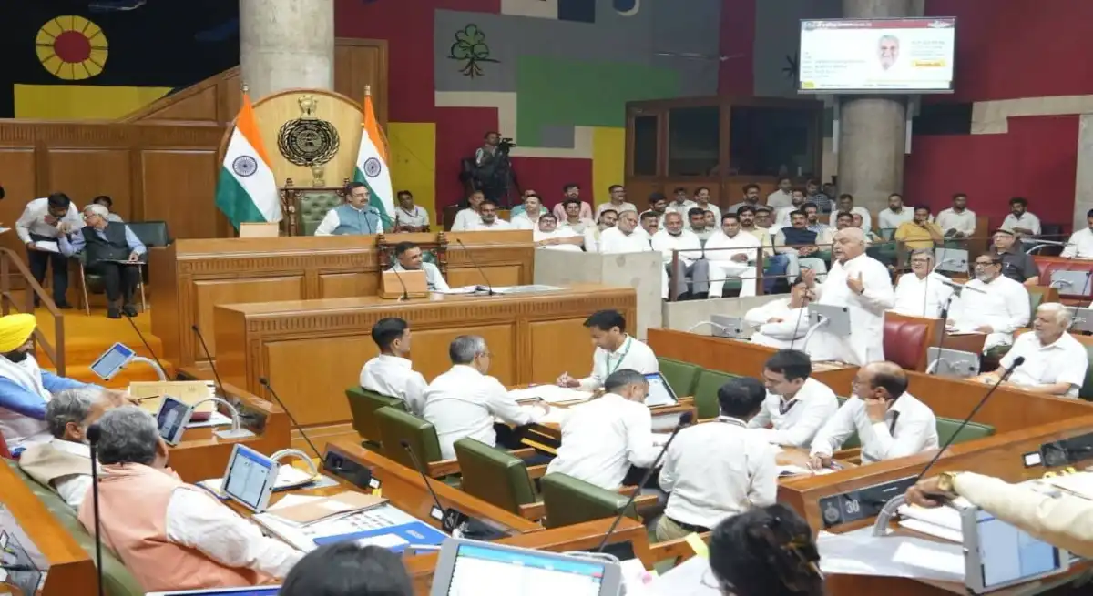 हरियाणा विधानसभा में खेल स्टेडियमों पर घमासान: सरकार बोली- 12 साल में ₹1,100 करोड़ खर्च, विपक्ष ने पूछा- फिर मैदानों की हालत खराब क्यों?