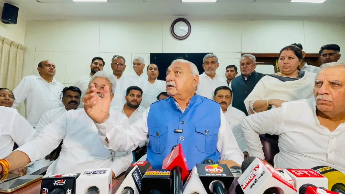 एलपीजी सिलेंडर की भारी किल्लत के लिए हुड्डा ने भाजपा सरकार को ठहराया ज़िम्मेदार, सप्लाई ठप होने का दावा