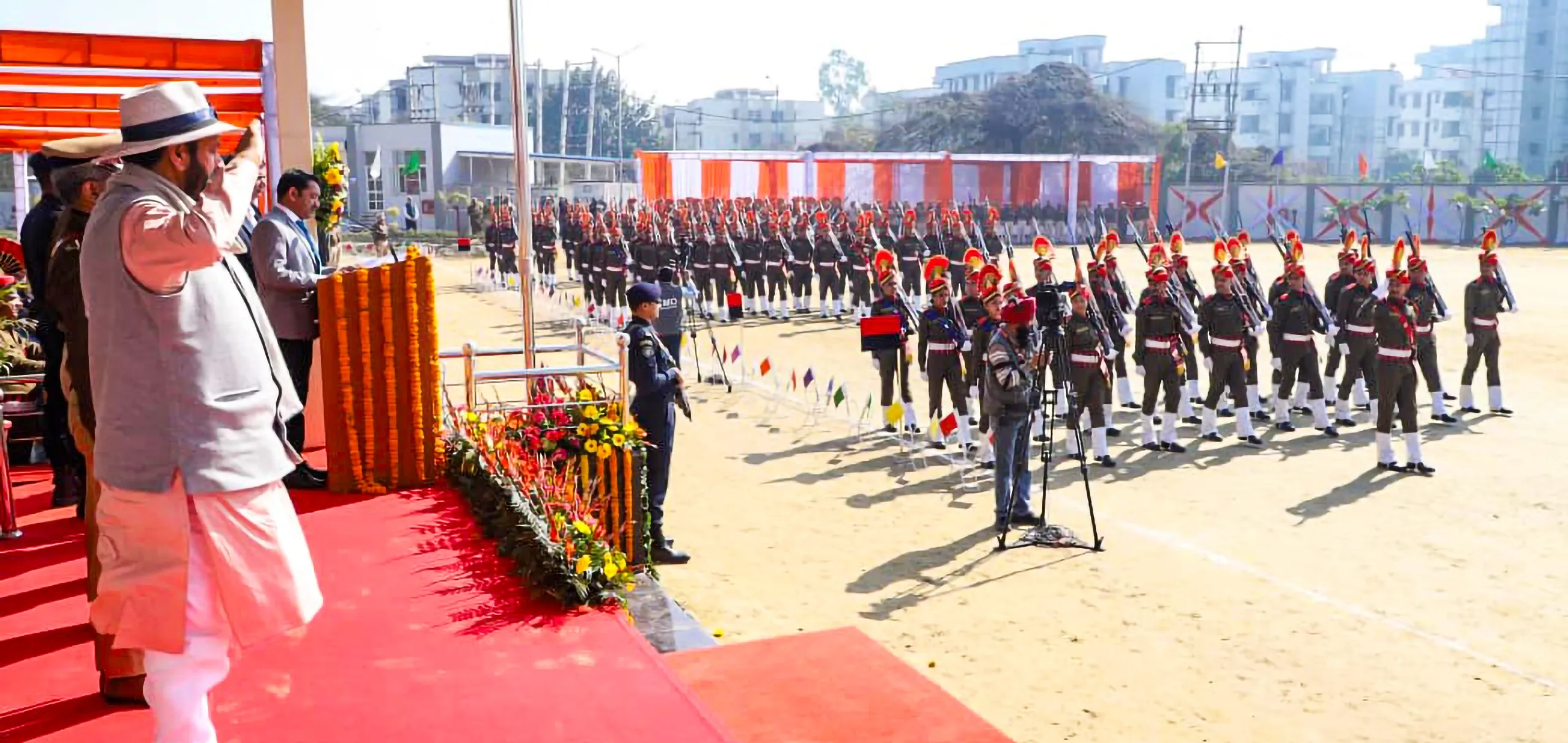 सीएम नायब सैनी ने जेल वार्डरों के लिए खुले दिल से खोला घोषणाओं का पिटारा