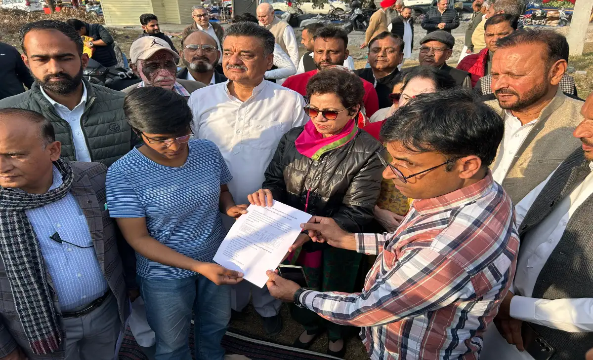 HPSC की 35 % कट ऑफ क्राइटेरिया नीति पर भड़की सैलजा, बोलीं - युवाओं के 'भविष्य' पर संकट