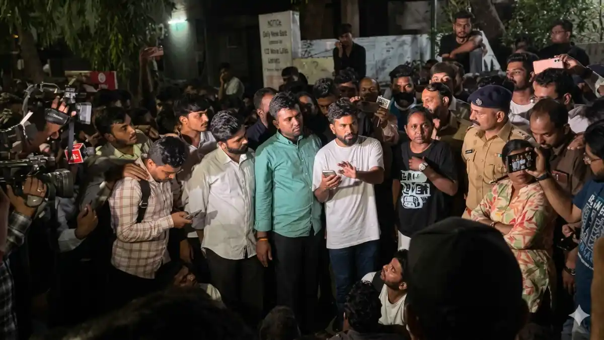UGC-NET परीक्षा पर फिर छिड़ा घमासान: तीन विषयों के पेपर रद्द, अभिजीत दिपके बोले- 'लिखित आश्वासन तक प्रदर्शन जारी रहेगा'