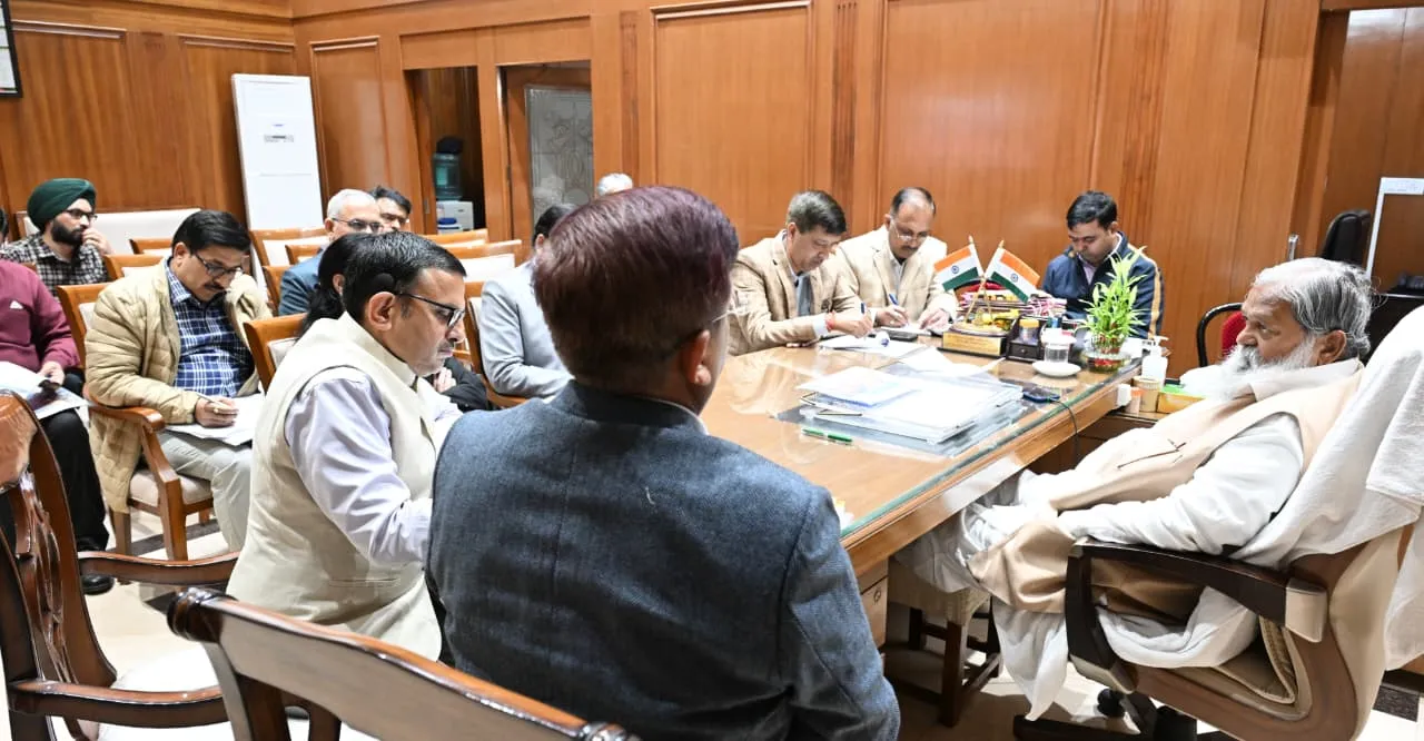 पीएम सूर्य घर योजना : हरियाणा देशभर में अव्वल रहे, इसके लिए ज्यादा से ज्यादा घरों में लगाए जाएंगे रूफटॉप सोलर सिस्टम